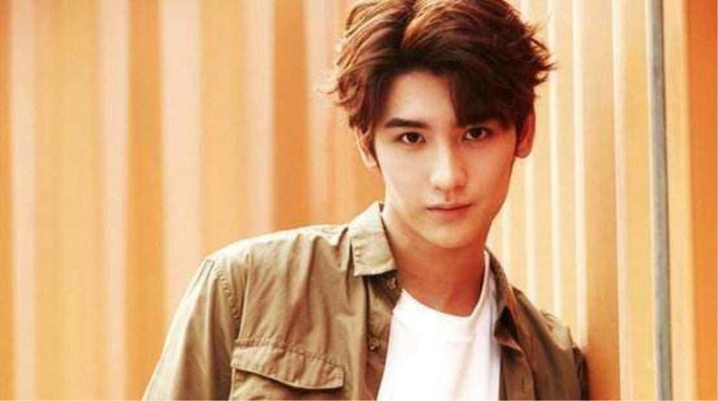 “花儿超级乖”先是爆料黄俊捷，后又替其辩解，为何会有如此大的转变？