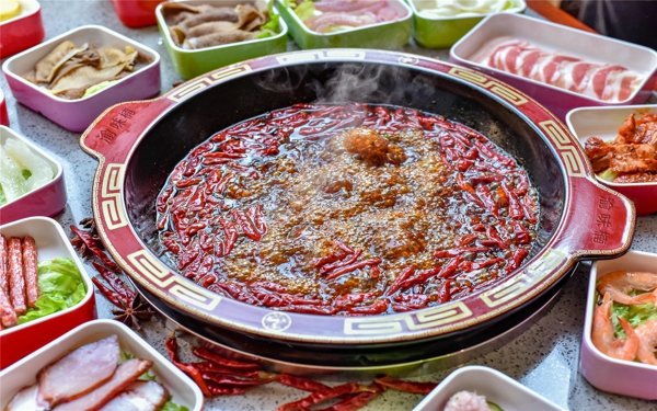 自己开火锅店要投入多少钱