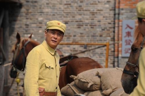 战将韩先楚是谁?