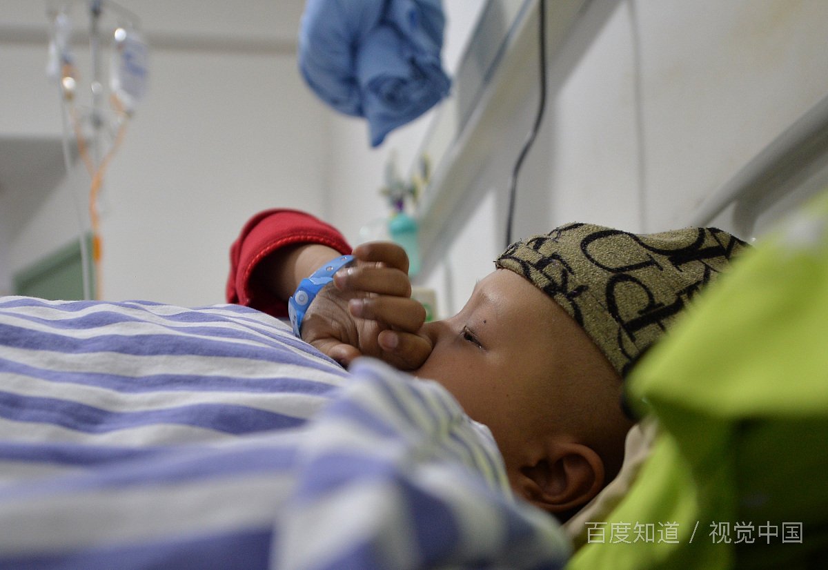 与骨肉瘤抗争了5个月的恩里克女儿去世,骨肉瘤致病因素是什么?