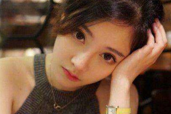 前女友和现女友成为朋友,这是一种什么样的体验?