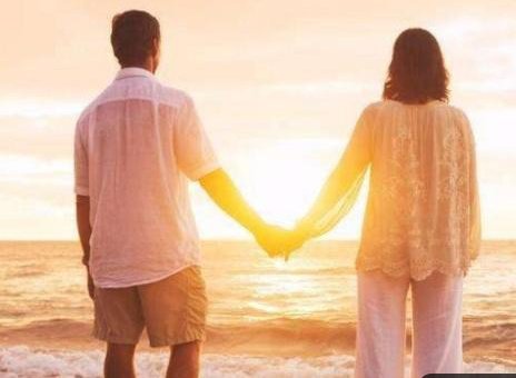 男子花言巧语，十几名大龄女被骗财骗色，称和他交往有瘾，你怎么看？