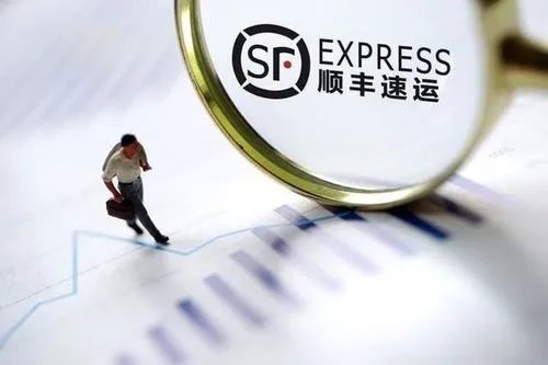 顺丰快递和顺丰速运哪个快？