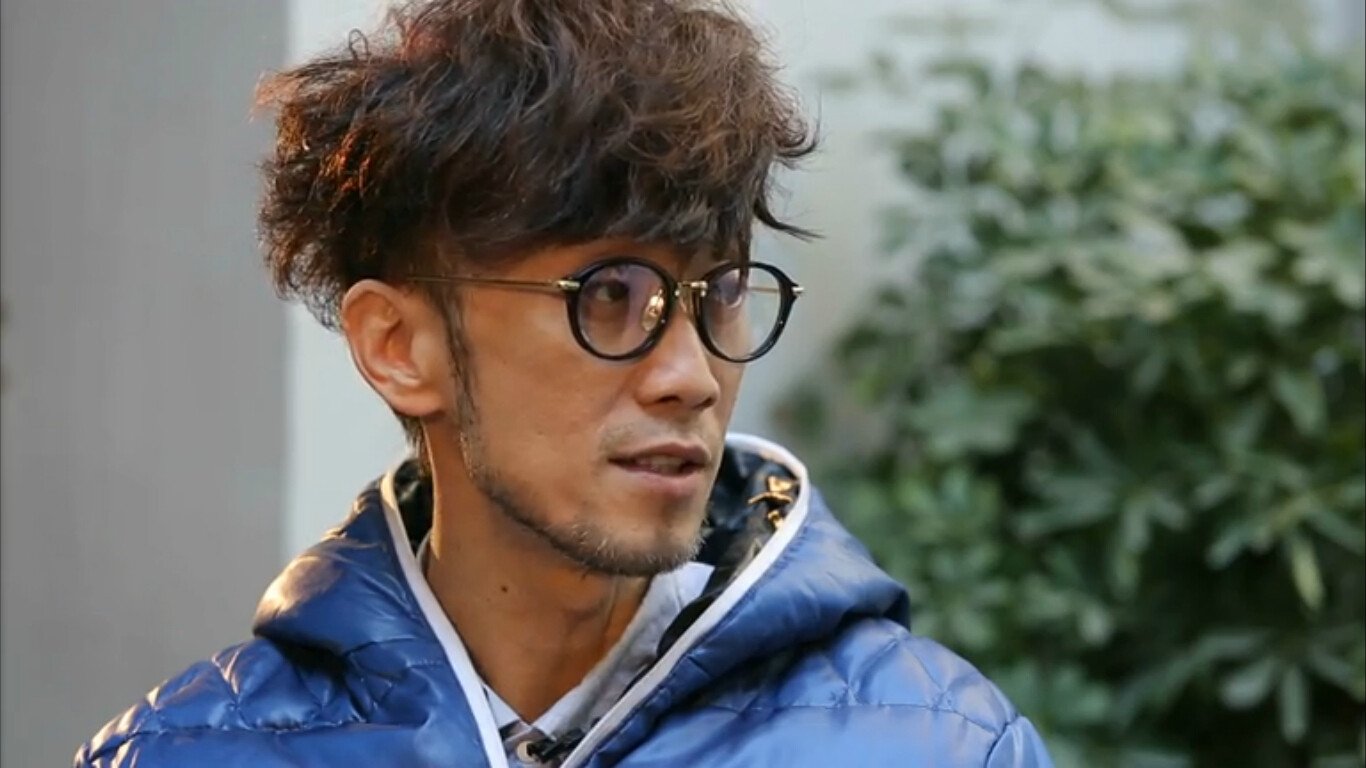 关于周传雄重返舞台被孟美岐点评一事，你有何看法？