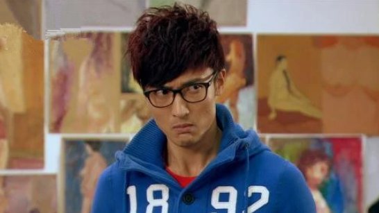 《爱情公寓》关谷神奇的扮演者是谁？