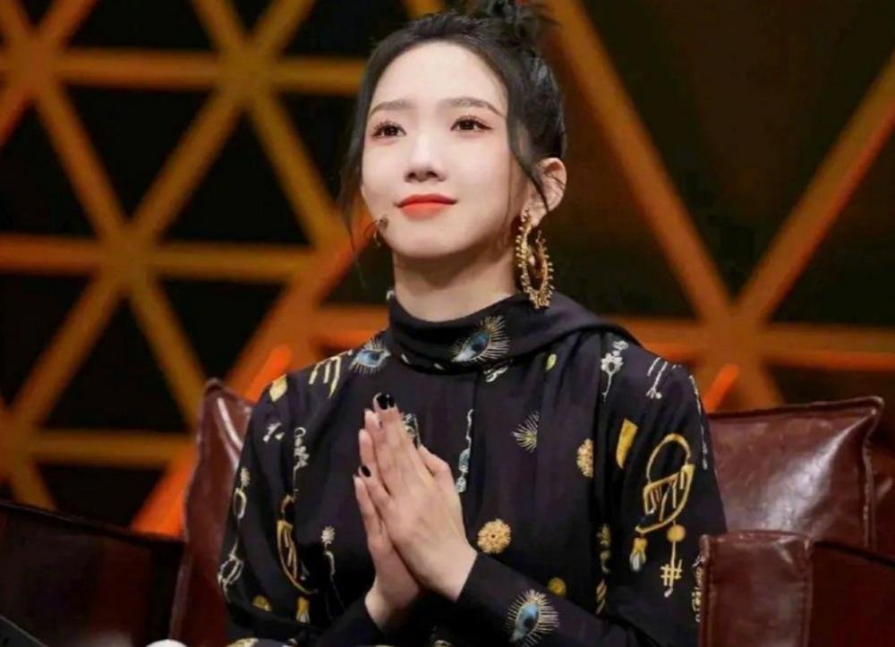 关于周传雄重返舞台被孟美岐点评一事，你有何看法？