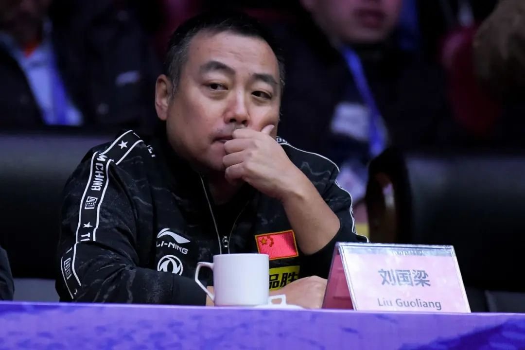 面对爱钱进app事件,刘国梁是如何回应的?