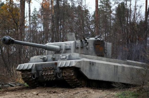 白色虎式真的存在吗