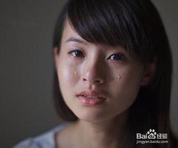 女人为什么爱哭，动不动就流泪