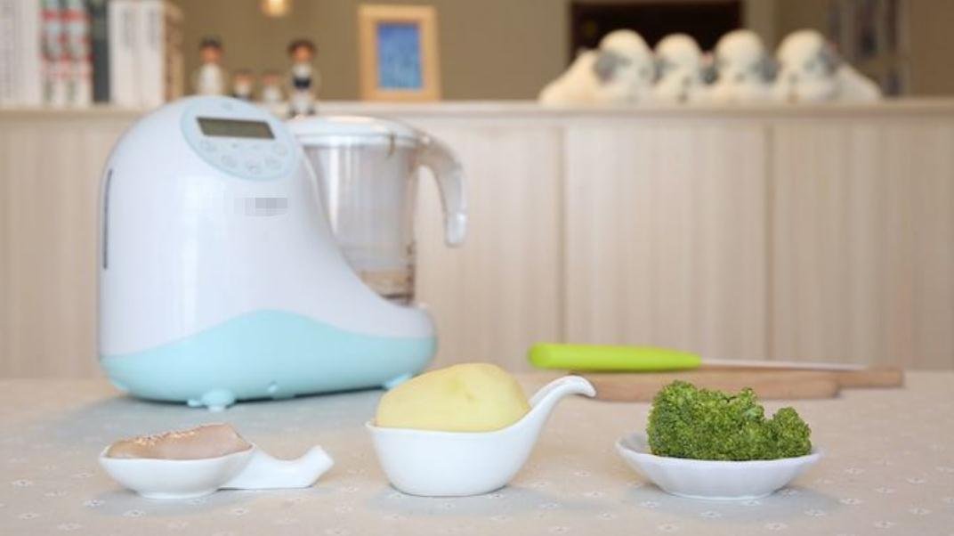 六个月宝宝怎么添加辅食？