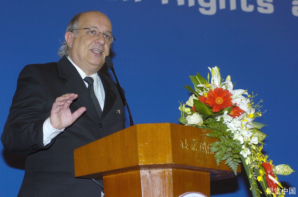 黑人之死执法画面曝光，外国的人权到底是什么意思？