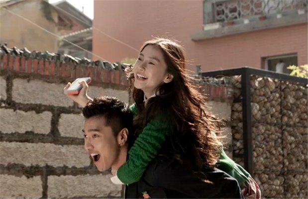 杨颖的电影《第一次》评价怎么样,杨颖演技真的不行吗?