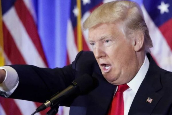 支持者自称愿意为其挡子弹，执政糟糕的特朗普为何拥有如此大的魅力？