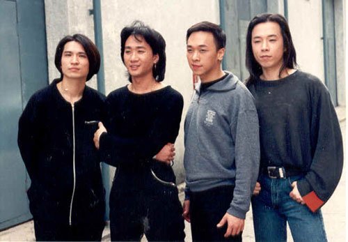 适合男生合唱的歌曲