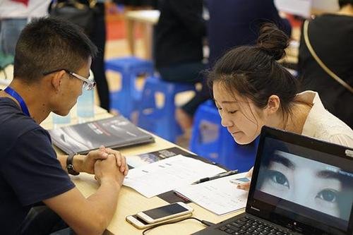 智联招聘求职者简历被售卖，对于此恶劣行为，该如何处理？