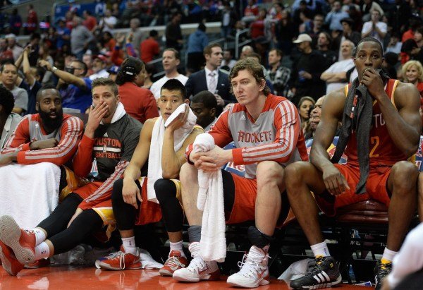 当初火箭队为什么要送走林书豪？