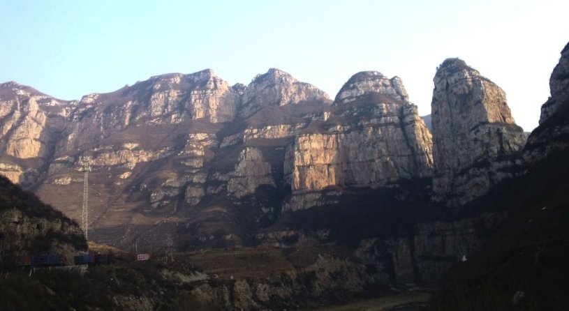 太行山属于哪个省？