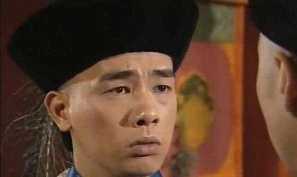 《鹿鼎记》中韦小宝都有哪些身份？