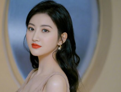 景甜的家世到底有多强大?为什么和前男友张继科分手?