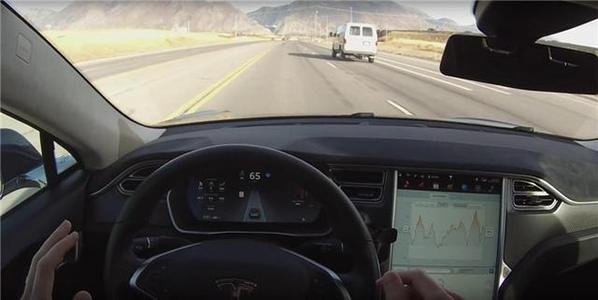 在中国建立数据中心，特斯拉不再“蒙眼狂奔”，你支持这一举措吗？