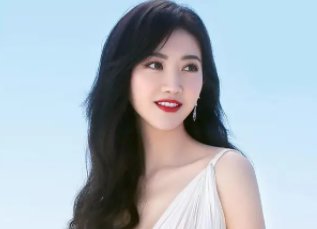 景甜的家世到底有多强大?为什么和前男友张继科分手?