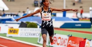 1000米世界纪录是多少？