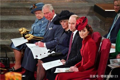 英国首相宣布第三次全境封锁，英国疫情为何越封越严重了？