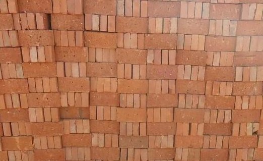 红砖的标准尺寸是多少？