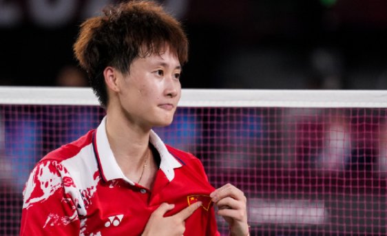 李宁回应陈雨菲脚被运动鞋割伤，你对此事有何不同的见解？