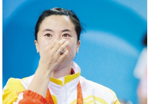 女乒5位大满贯，4人选择巅峰期离开！丁宁为何还不退役？