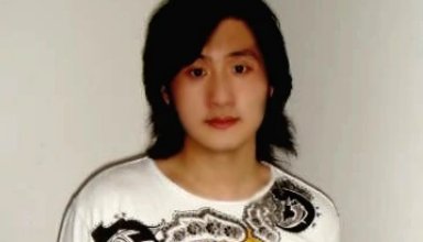 自古美女爱英雄是什么歌？