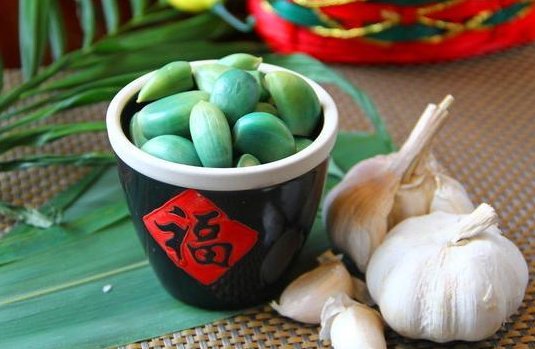 吃腊八蒜有何好处