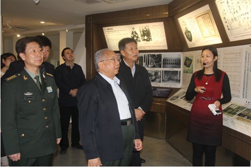 罗东进的人物履历