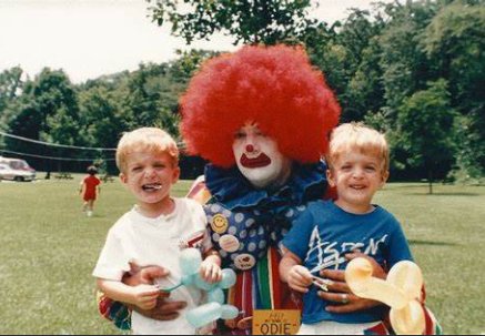 兄弟的英语单词是什么？