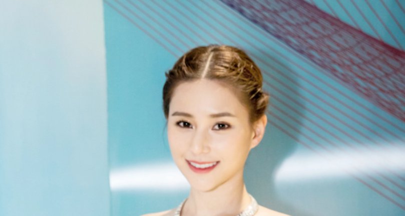 何超莲身高多少