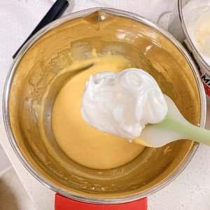 电饭煲蛋糕的简易做法