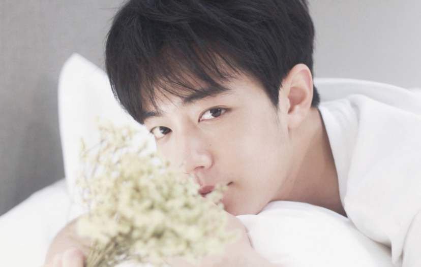 你的前女友有了新男朋友，你的心里会是什么感受？