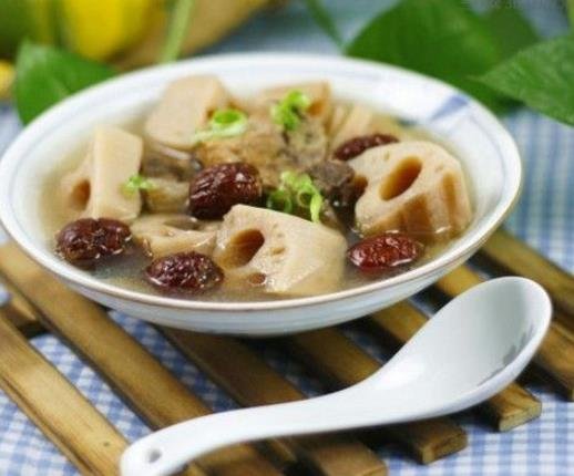 莲藕排骨汤可以放红枣吗?