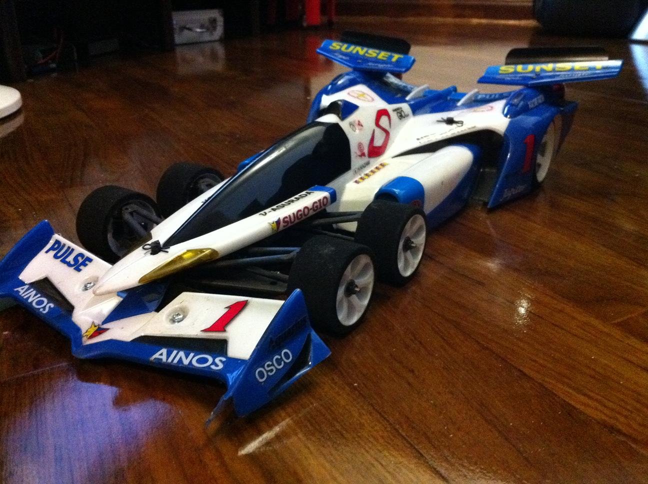 高智能方程式赛车各个版本的观看顺序是什么啊？