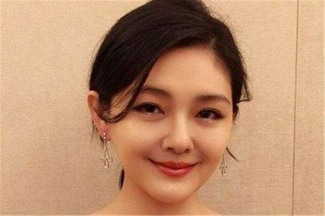 你的前女友有了新男朋友，你的心里会是什么感受？