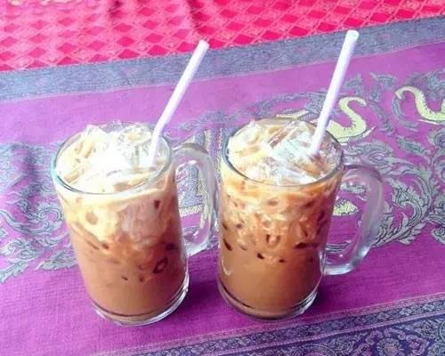 奶茶里的寒天爱玉冻是什么？