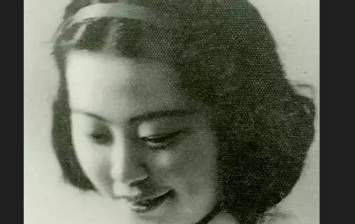 《旗袍》关萍露原型是谁？