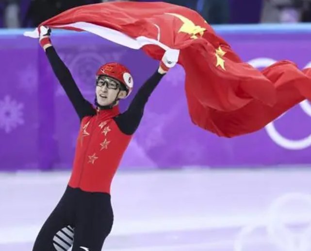 第一枚冬奥会金牌获得者是谁?