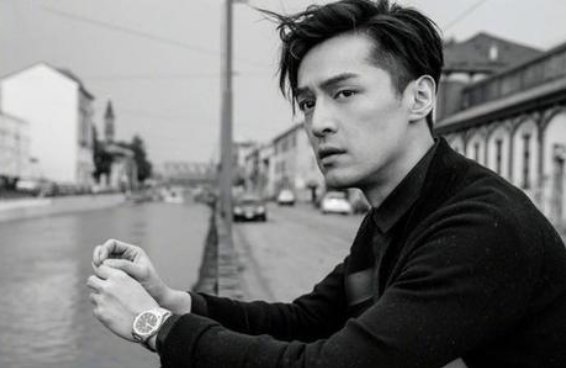 沉默着走了有多遥远是什么歌？