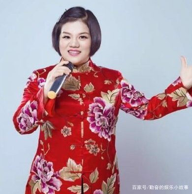 山楂妹张月乔，因残疾被亲生父母抛弃，成名后为何爱养父母？