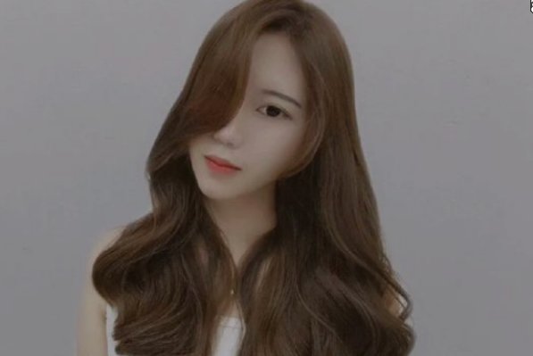 头发蓬松适合留什么发型？