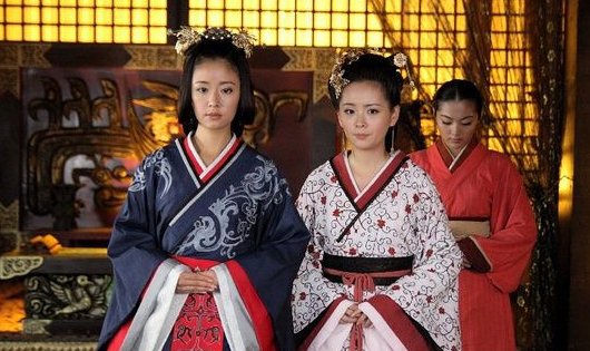 美人心计主题曲的完整歌词