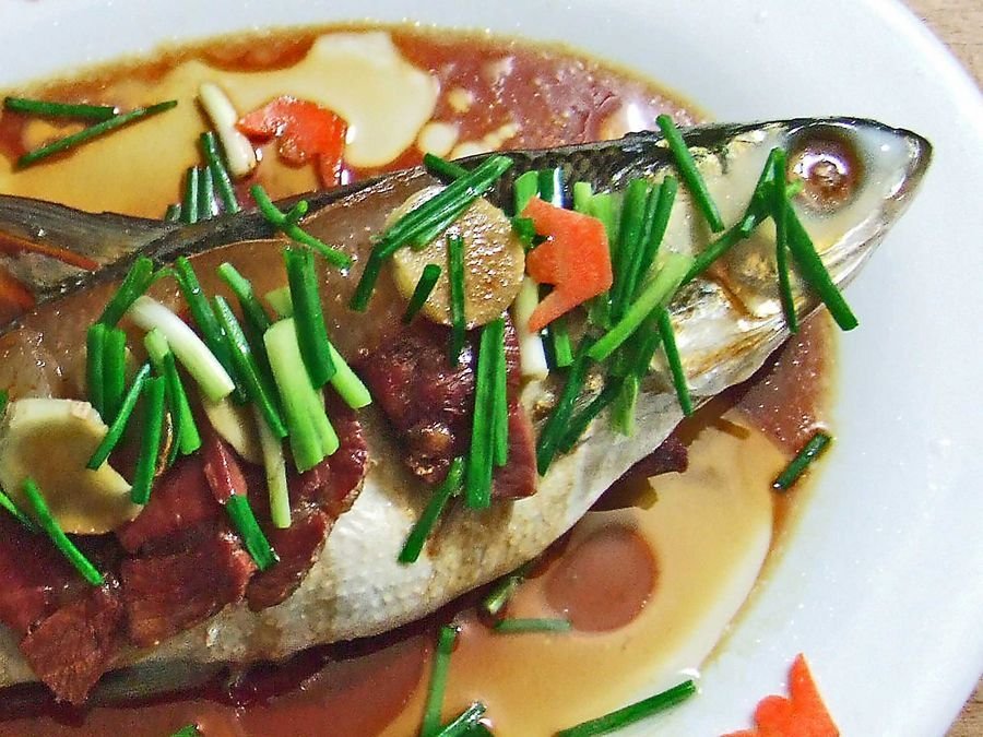 清蒸虱目鱼应该怎样做？