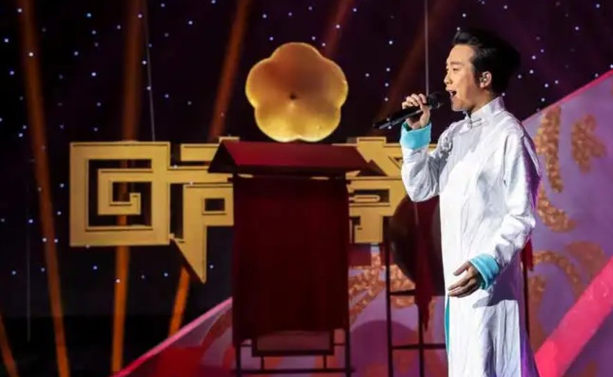 回声嘹亮主持人是谁?