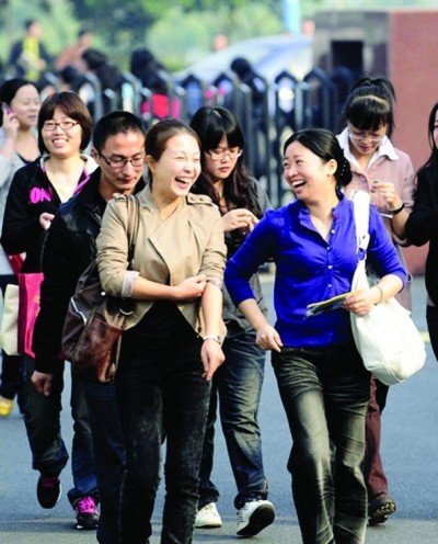 成人高考考什么科目需要买什么资料